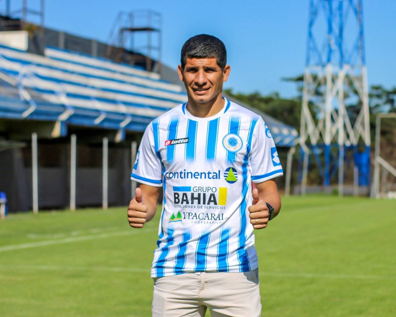 Gustavo Velázquez, exjugador del 12 de Octubre. FOTO ARCHIVO