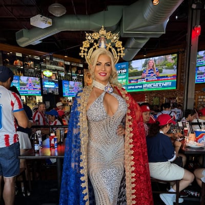 ¿Cuánto gastó Lilian Ruíz en su outfit mundialero?