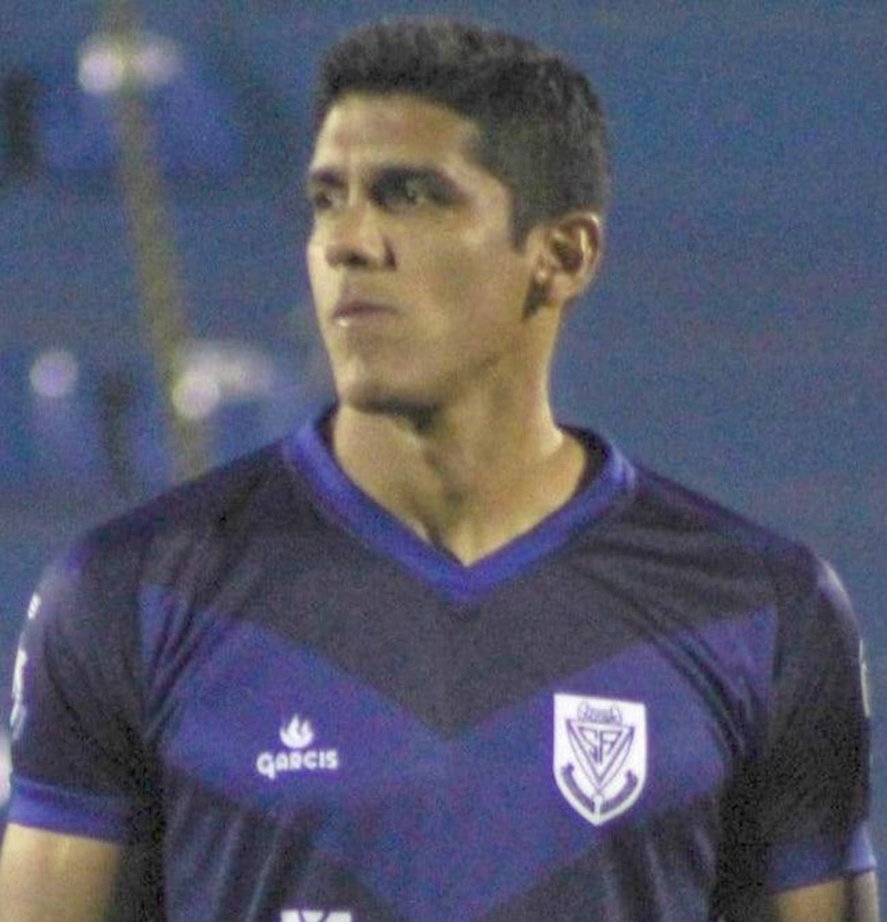 El volante es economista y técnico de fútbol.
