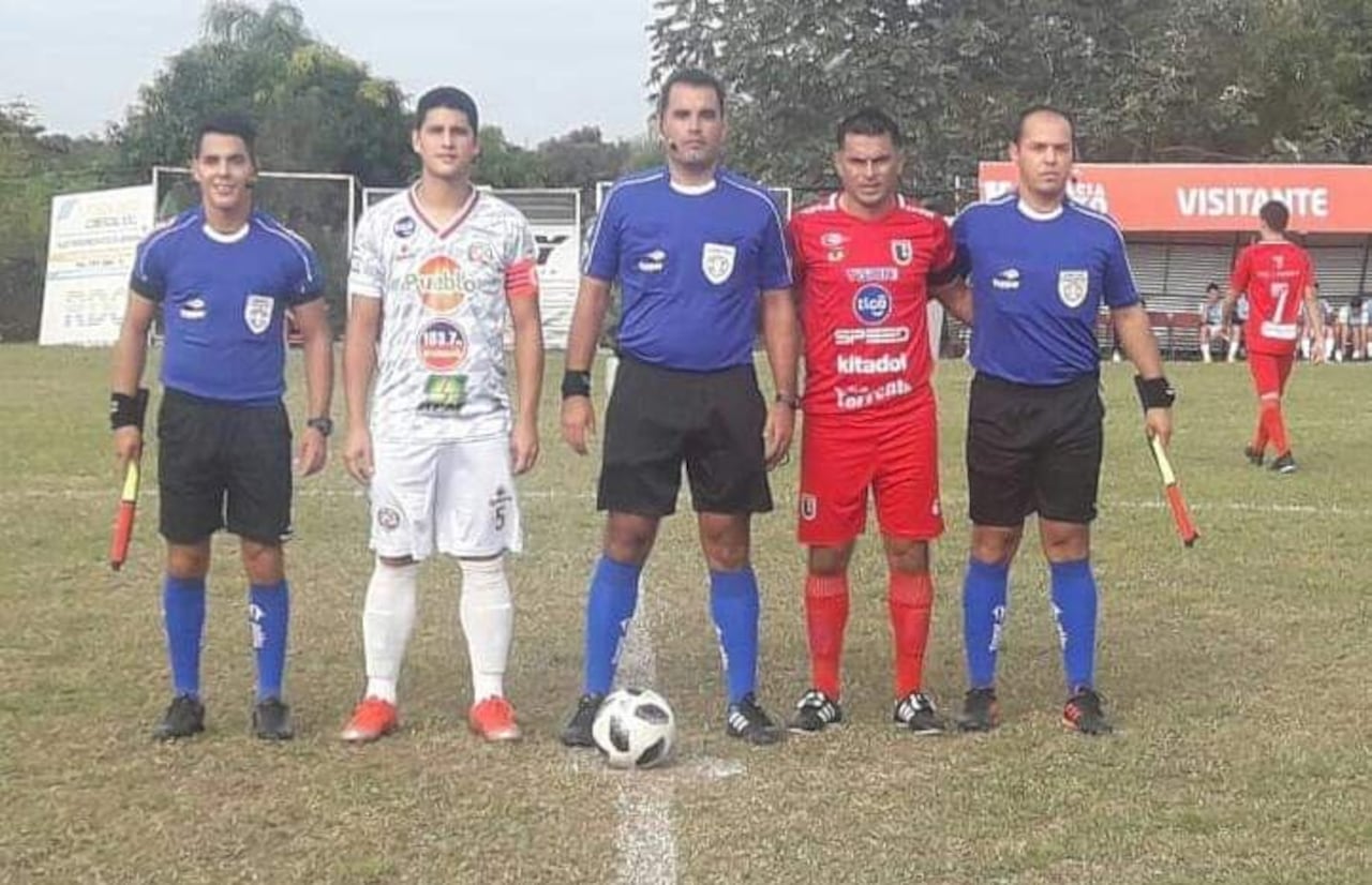 Colegiales es su club de toda la vida, él lo llama su segunda casa.