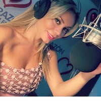“Cuando era chica ponía mis muñecas como público y jugaba que yo conducía un programa de TV”