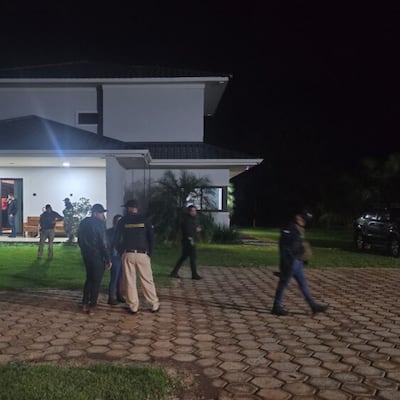 Seis detenidos ya ho’áma por asalto a bancos en Santa Rita
