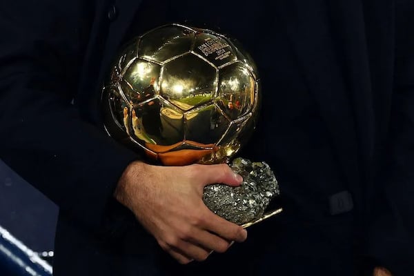 Opama las votaciones para el Balón de Oro