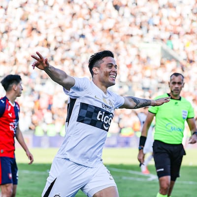 Sandoval, el hombre gol en el Franjeado