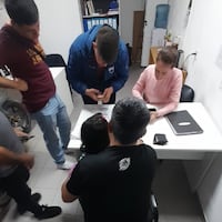 Apareció la niña que estaba siendo buscada junto a su padre