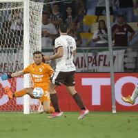 Fluminense con un pie en semifinales al vencer a Platense