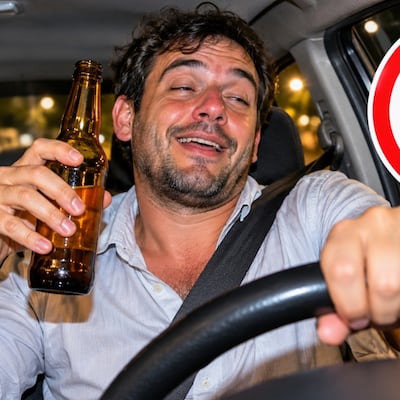 ¡Se viene la temporada de los borrachos al volante! “Una copita nomás” puede salir caro