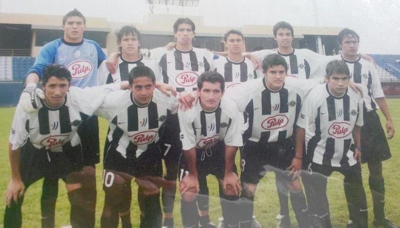 Cuando defendía los colores de Libertad, club con el que fue campeón.