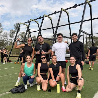 Atletas representarán a Paraguay en competencia fitness en Brasil