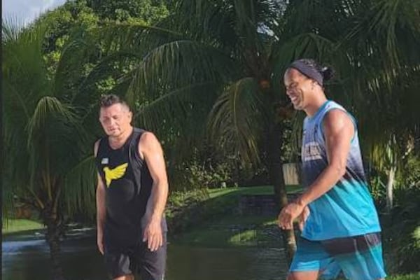 Paraguayo en la serie de Dinho: “Es mi amigo”