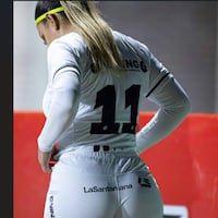 ¡Qué pedazo de jugadora! Fatima Román volvió a las canchas