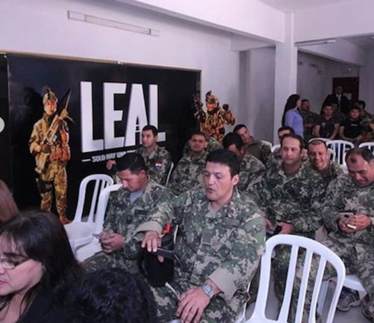 AMBIENTE. La producción se encargó de colocar un ambiente de una sala de cine.