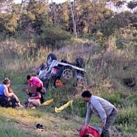 Aparatoso accidente dejó a 3 lesionados