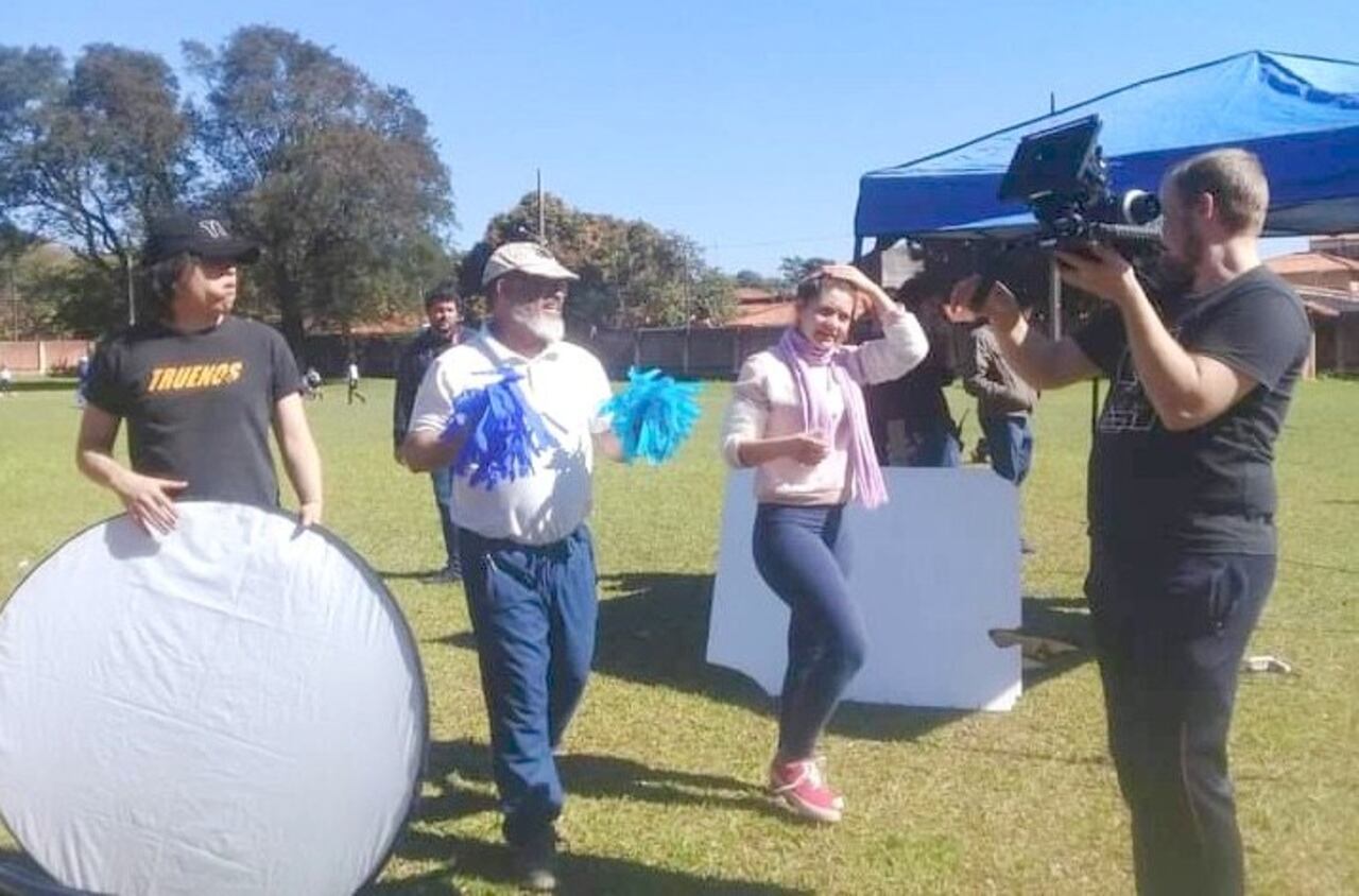 En el corto el “Primo Mateo” tuvo una pequeña participación avei.