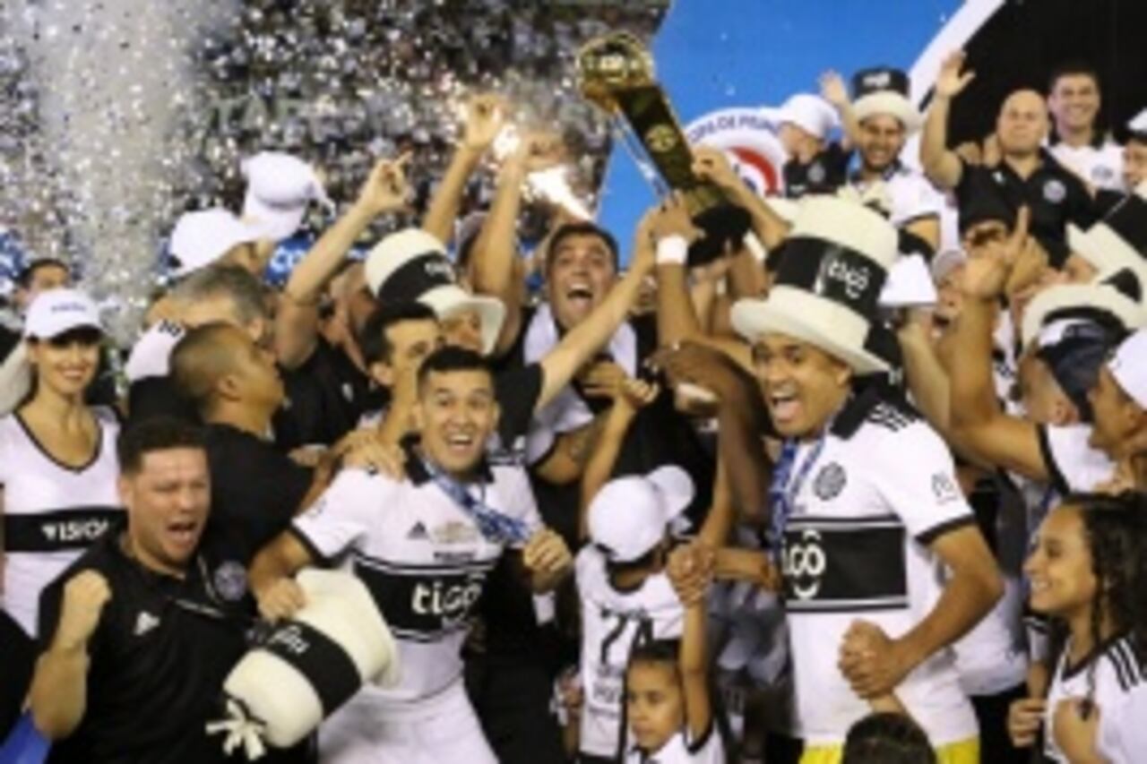 Olimpia Bicampeón nacional, merecidamente.¡Felicidades a todo el pueblo franjeado!