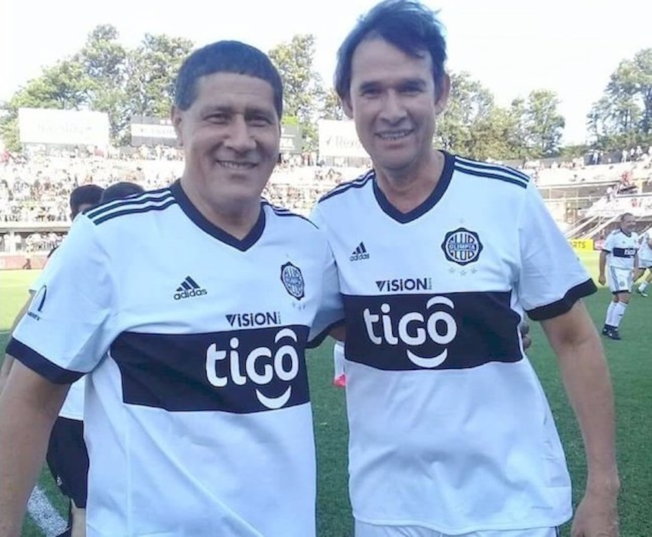 Con Raúl V. Amarilla, a quien considera uno de los mejores con quien jugó.
