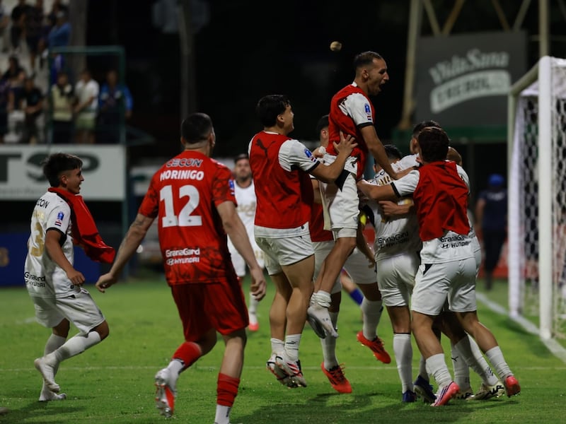 Opakuetevo, el Guma ganó y se mete en semis