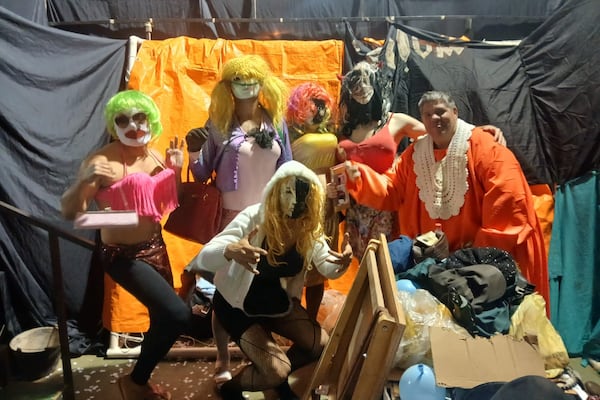 Casamiento con carrozas para “revivir” el San Juan