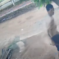 “Ale’i” reventó una patrullera y atacó a polis con machete