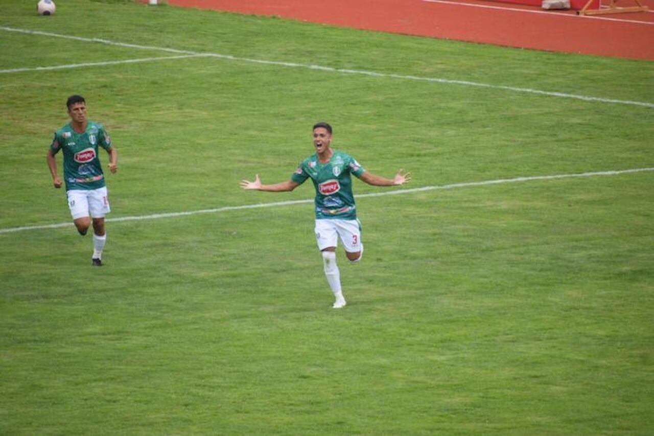 Benítez viene de marcar un gol decisivo en la semana.