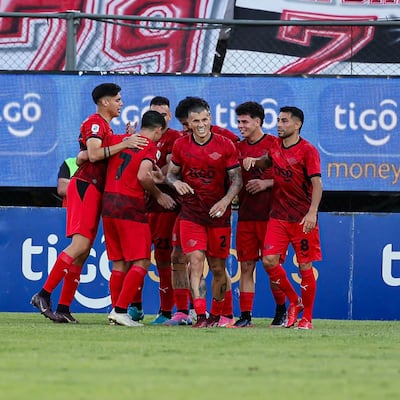 Libertad deja rojo el clásico blanco y negro