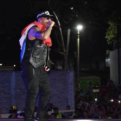 (GALERIA) Wisin hechizó al público paraguayo en la Expo