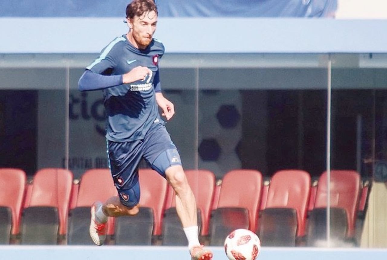 Fernando Amorebieta volverá a la titularidad en el Ciclón en el clásico. (@CCP1912oficial).
