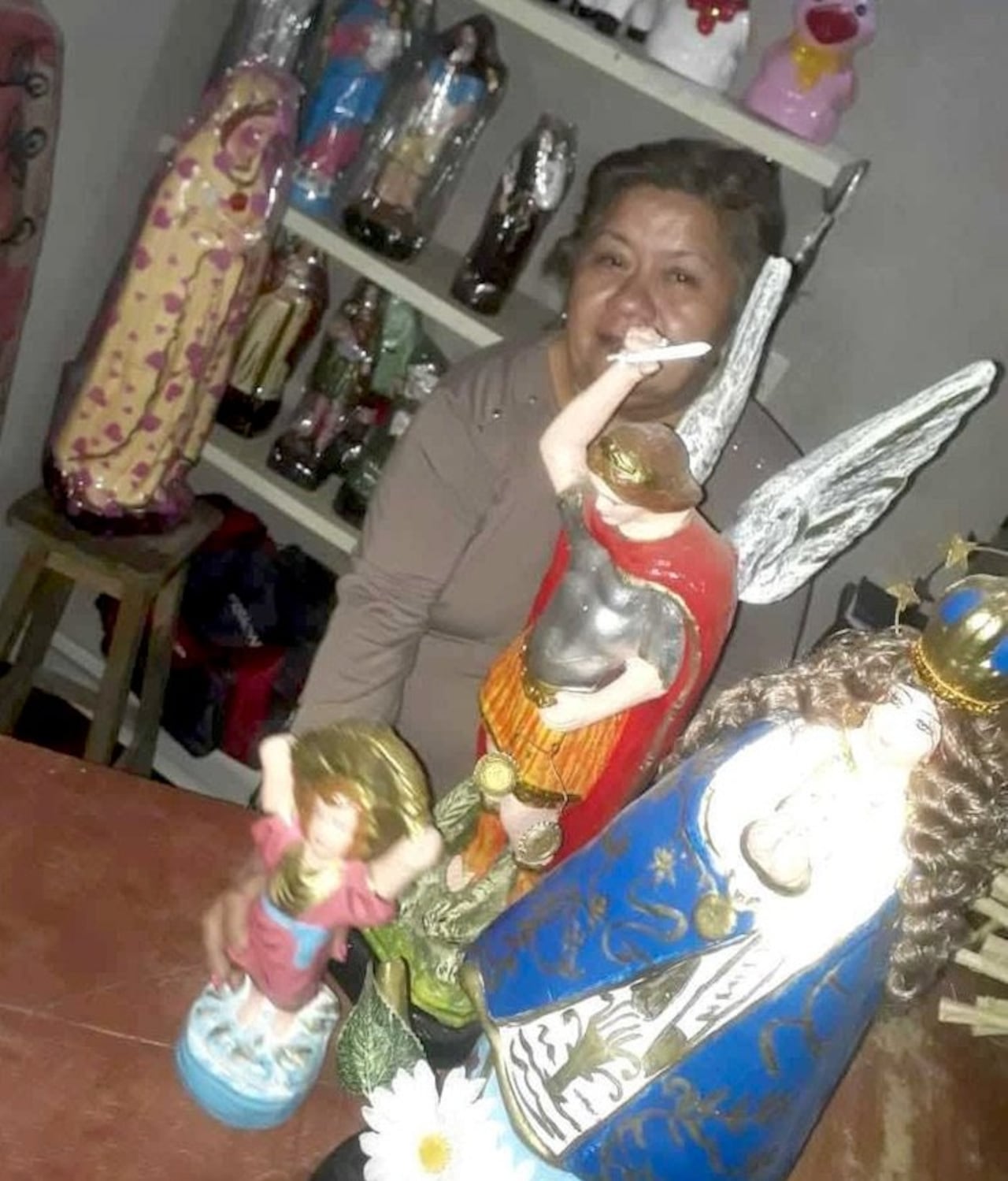 Doña Cristi contó que muchos se van solo por curiosidad y no porque buscan a sus familiares.