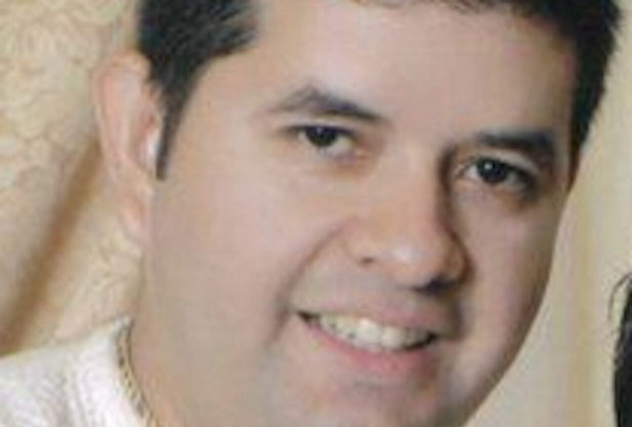 ARTESANO. Elías Orrego.