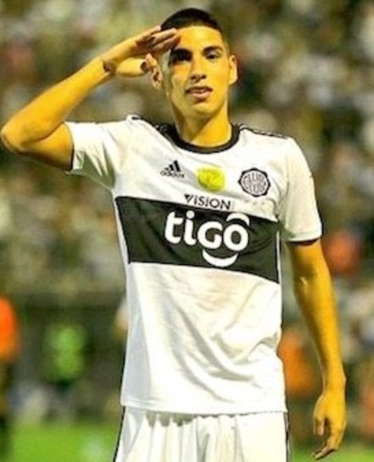 Erik López, joven delantero del Decano. Tiene un futuro fantástico, brillar ya dependerá de él.
