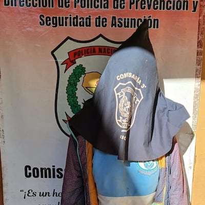 ¡Tenían frío angá! Robaron edredones de una camioneta