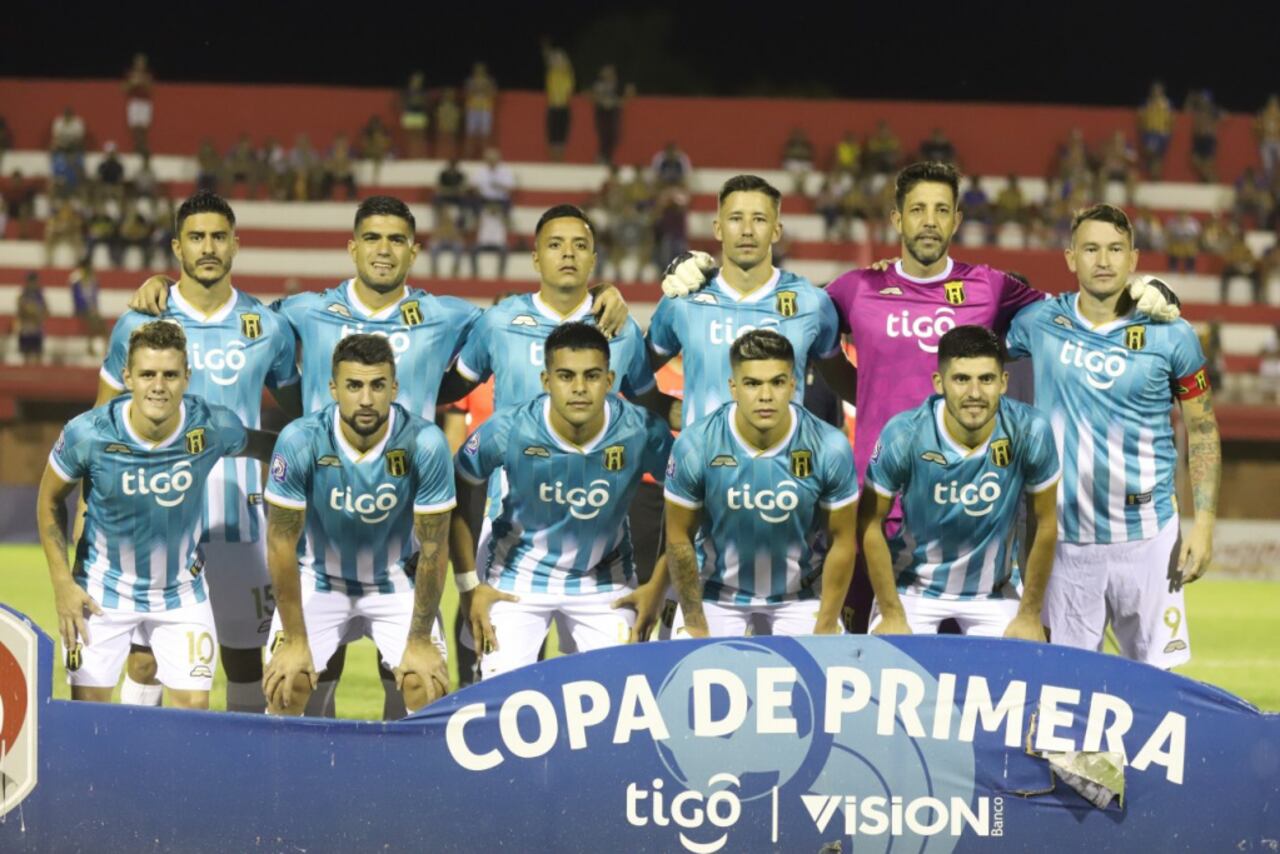 Guaraní estrenó ayer una casaca muy particular, la albiceleste, la usó por primera vez en el año.